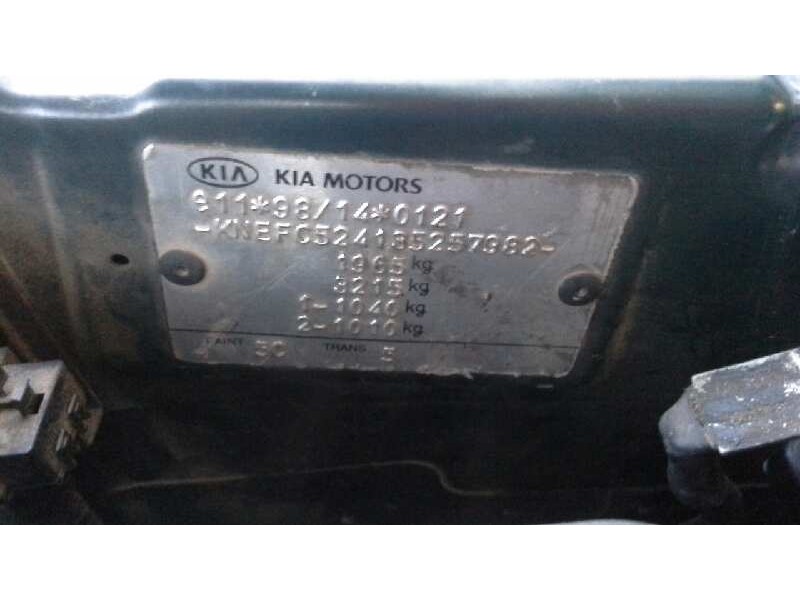 kia carens del año 2003