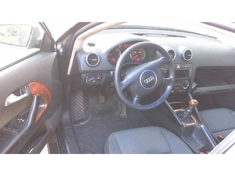 audi a3 (8p) del año 2003