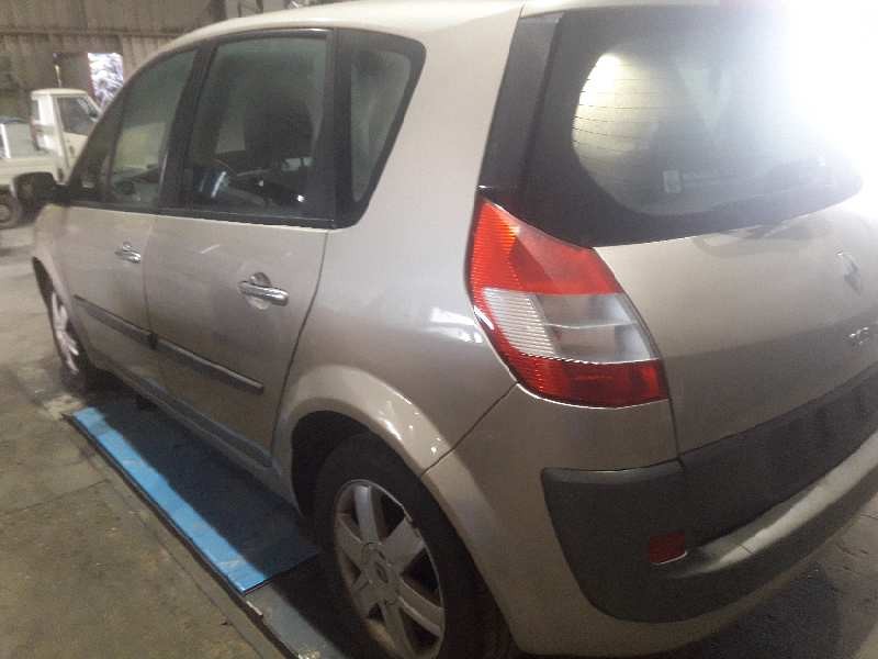 renault scenic ii del año 2006