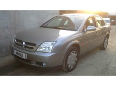 opel vectra c berlina del año 2003