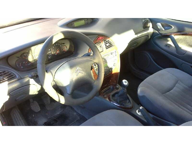 citroën c5 berlina del año 2002