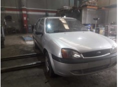 ford fiesta berlina (dx) del año 2001