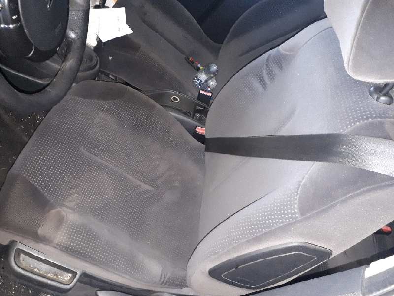 citroën c4 berlina del año 2007