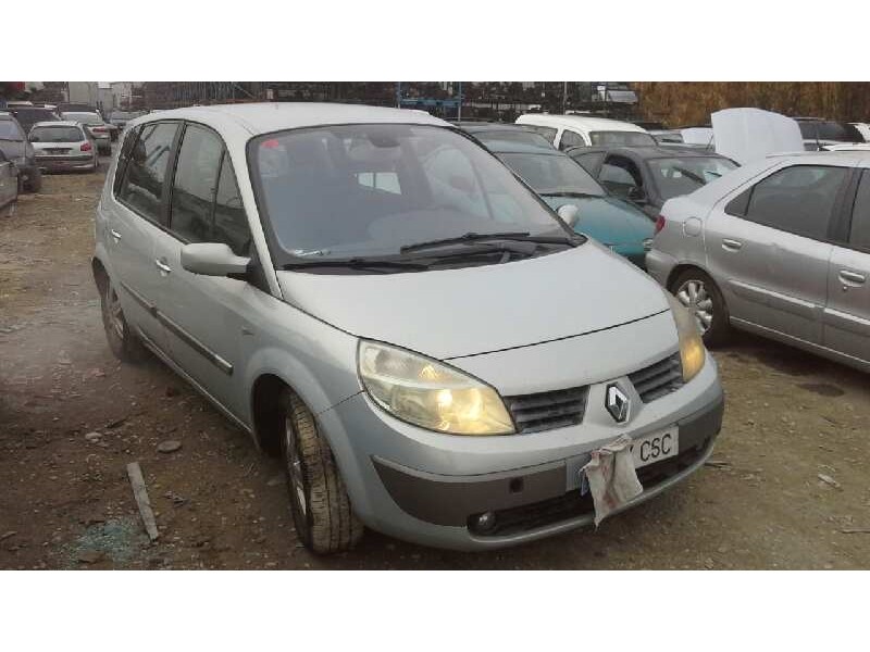 renault scenic ii del año 2004