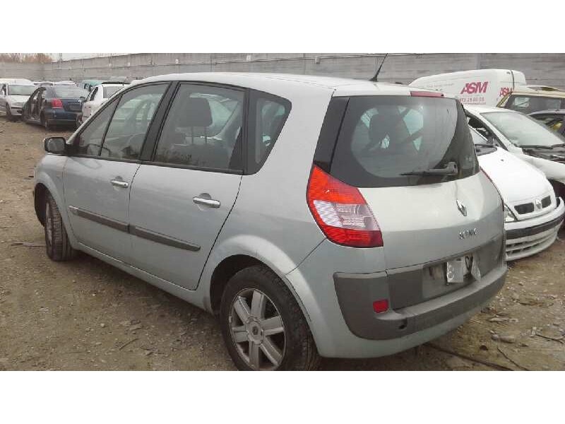 renault scenic ii del año 2004