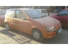 fiat punto berlina (188) del año 2001 2