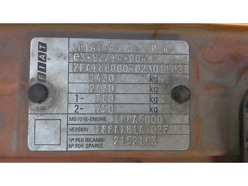 fiat punto berlina (188) del año 2001