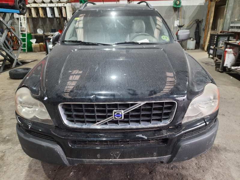 volvo xc90 del año 2003