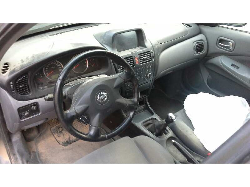 nissan almera (n16/e) del año 2003