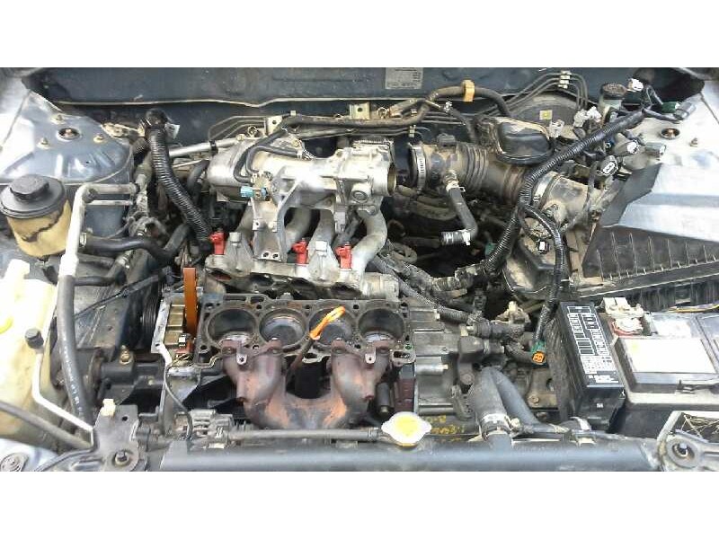 nissan almera (n16/e) del año 2003