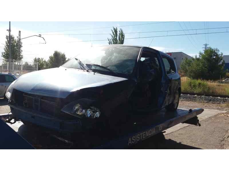 renault clio ii fase ii (b/cb0) del año 2003