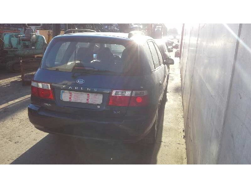 kia carens del año 2003