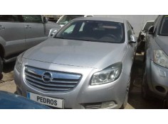 opel insignia berlina del año 2011