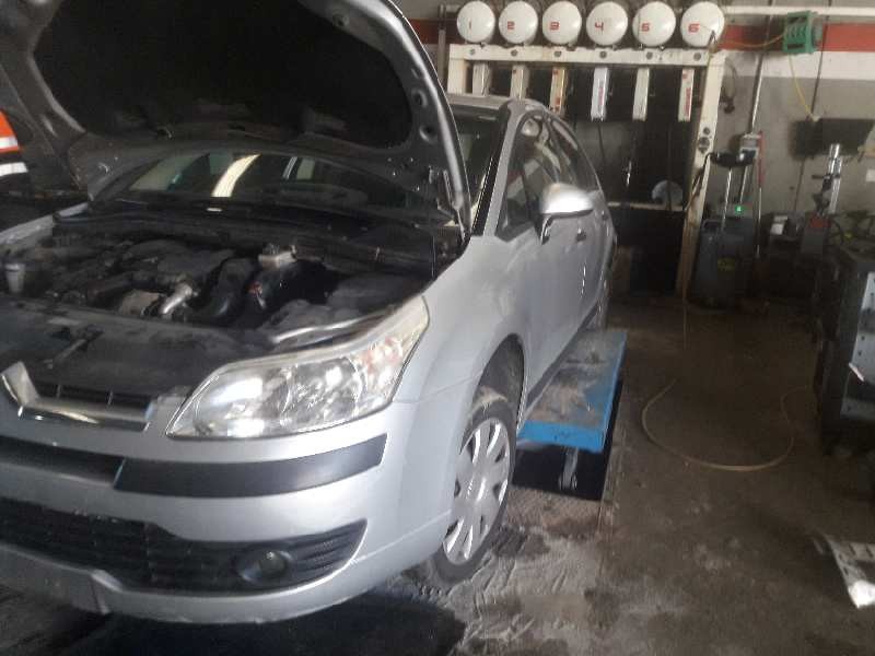 citroën c4 berlina del año 2007