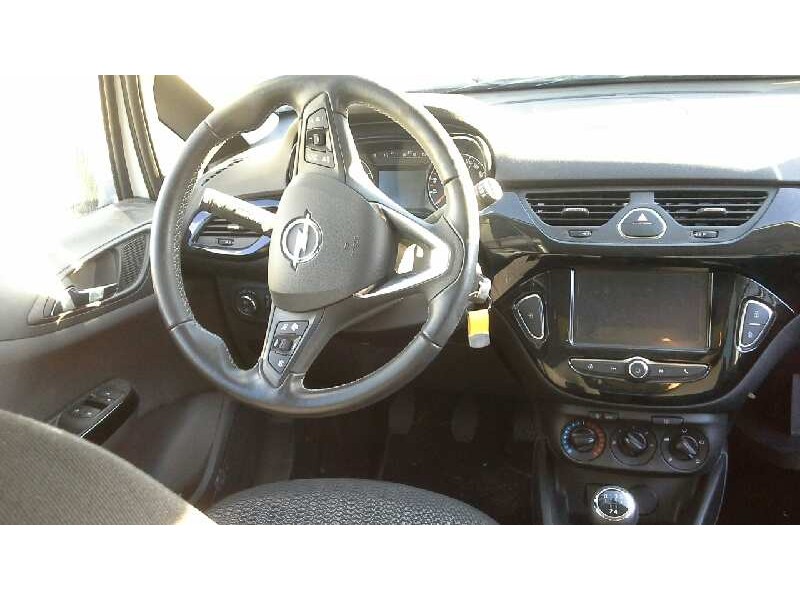 opel corsa e del año 2017