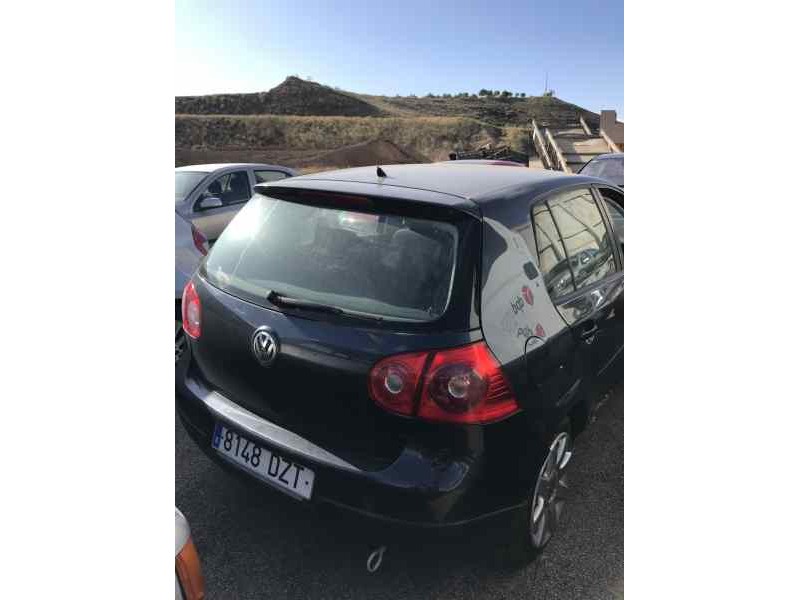 volkswagen golf v berlina (1k1) del año 2006