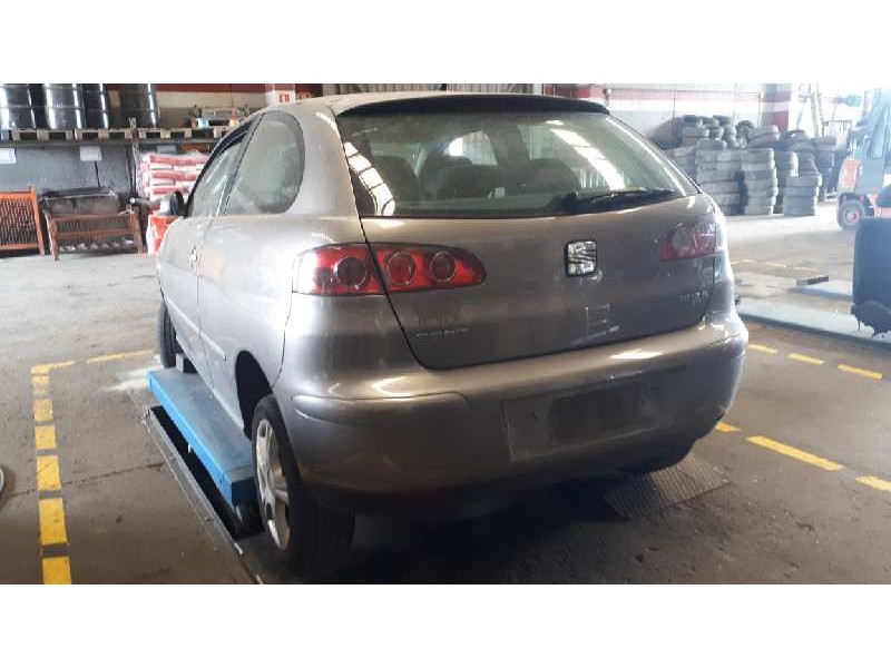 seat ibiza (6l1) del año 2005