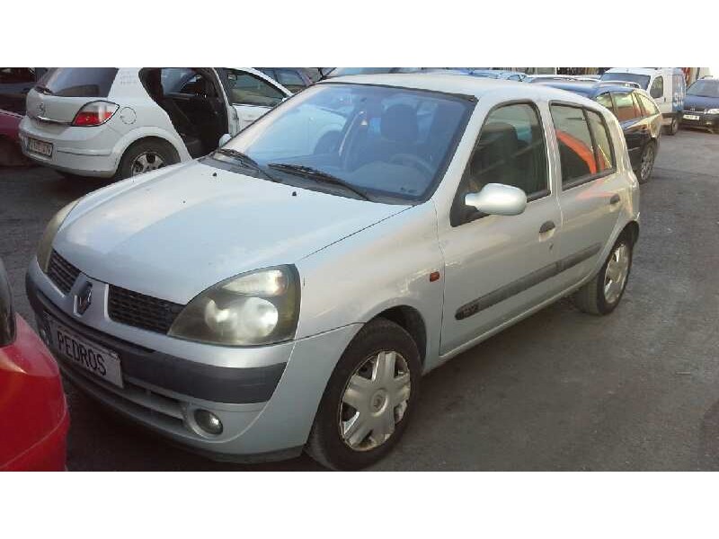 renault clio ii fase ii (b/cb0) del año 2001