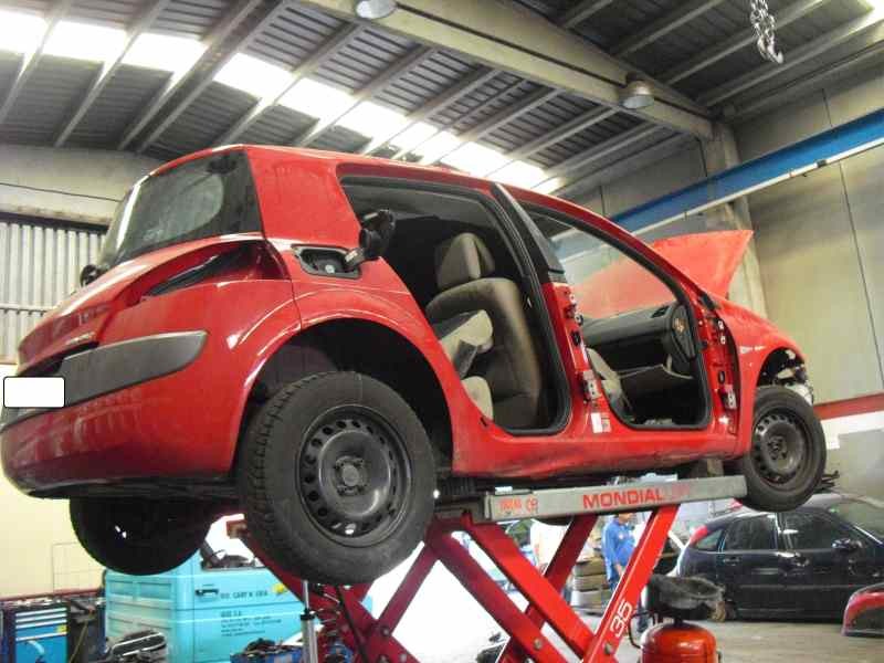 renault megane ii berlina 5p del año 2007