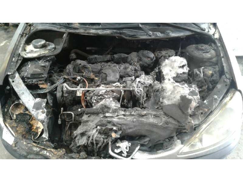 peugeot 206 berlina del año 2004