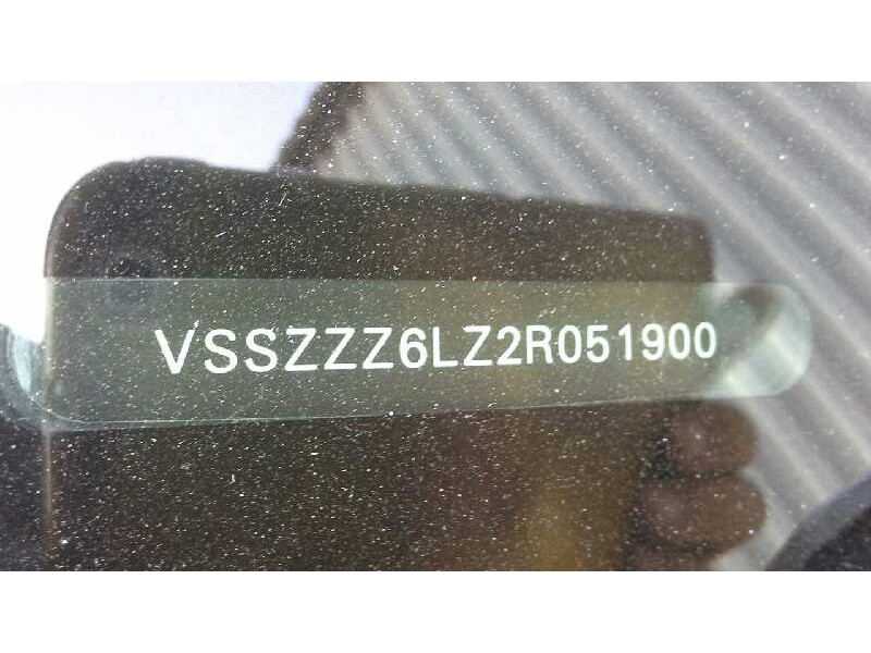 seat ibiza (6l1) del año 2002