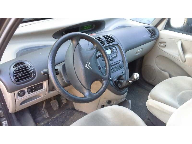 citroën xsara picasso del año 2003