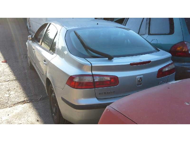 renault laguna ii (bg0) del año 2001