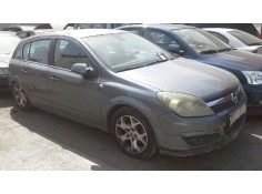 opel astra h berlina del año 2004