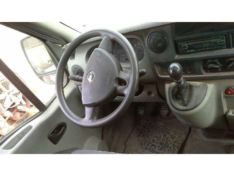 nissan interstar mod. 04 (x70) del año 2005