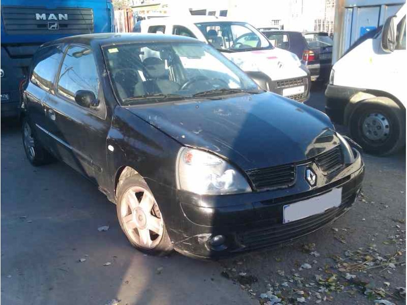 renault clio ii fase ii (b/cb0) del año 2001