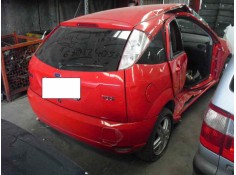 ford focus berlina (cak) del año 2001