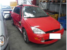 ford focus berlina (cak) del año 2001 2