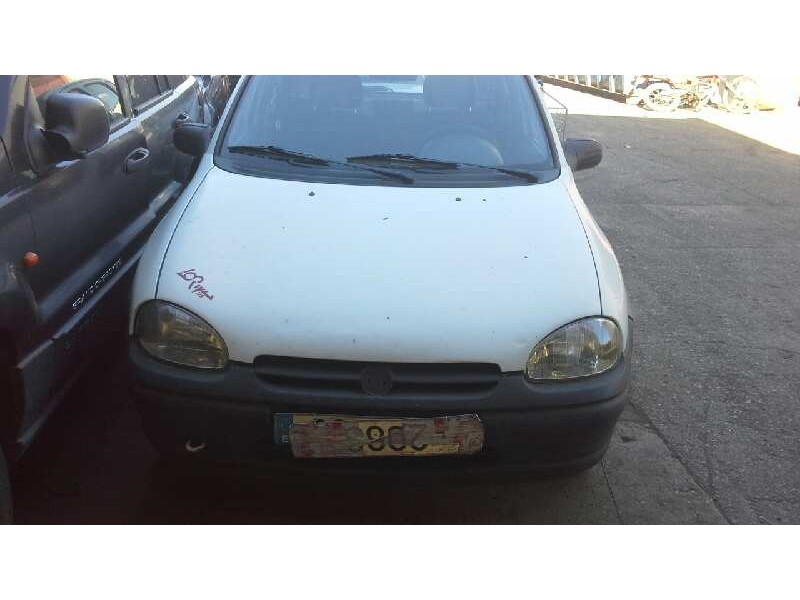 opel corsa b del año 1999