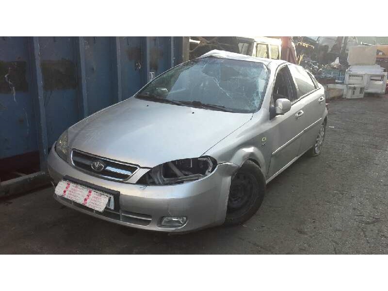 daewoo lacetti del año 2004