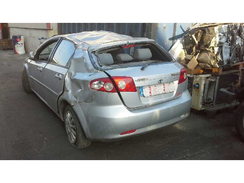 daewoo lacetti del año 2004