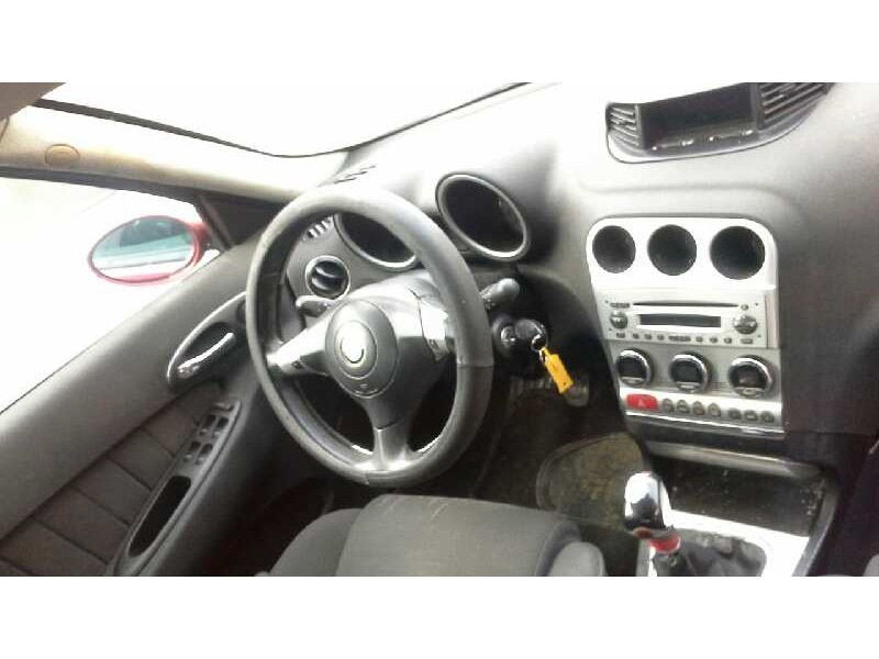 alfa romeo 156 del año 2004