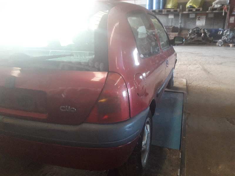 renault clio ii fase i (b/cbo) del año 2001