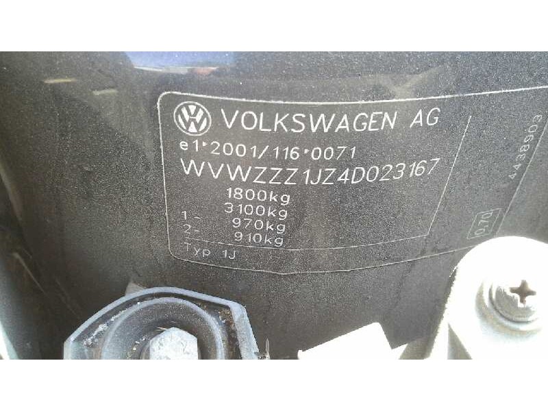 volkswagen golf iv berlina (1j1) del año 2003