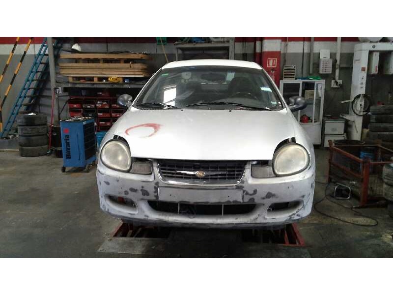 chrysler neon (pl) del año 2002