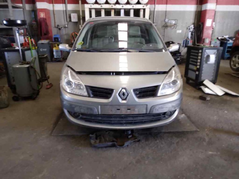 renault scenic ii del año 2007