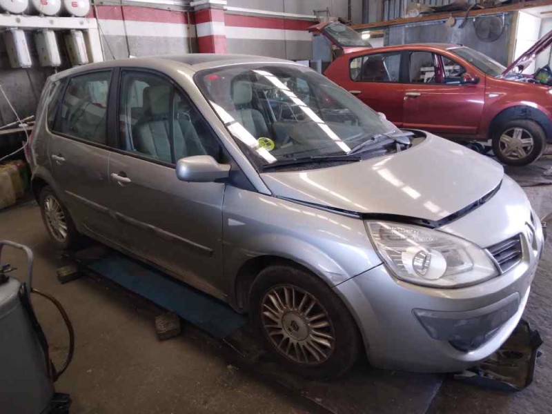 renault scenic ii del año 2007
