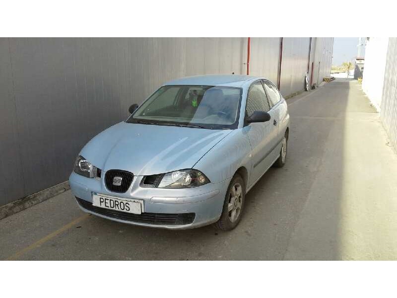 seat ibiza (6l1) del año 2003