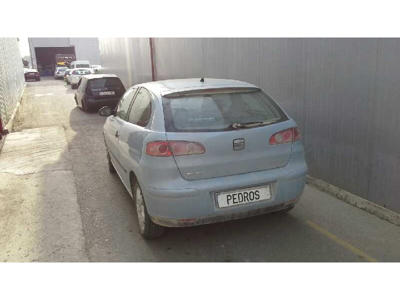 seat ibiza (6l1) del año 2003