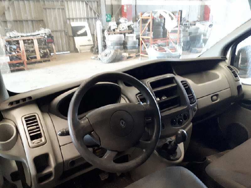 renault trafic combi (ab 4.01) del año 2013