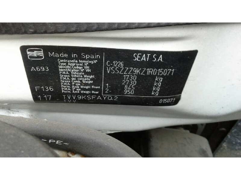 seat inca (6k9) del año 2001