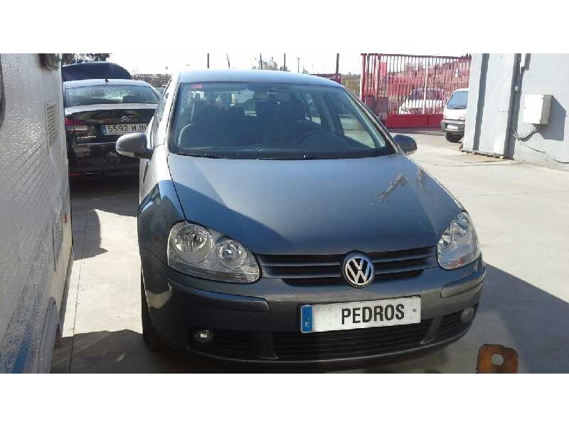 volkswagen golf v berlina (1k1) del año 2008