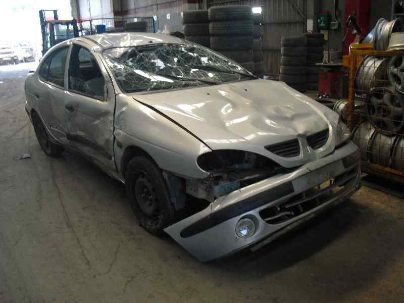 renault megane i classic (la0) del año 2002