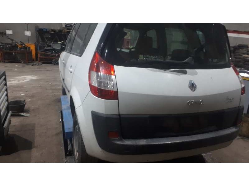 renault scenic ii del año 2005