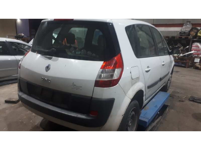 renault scenic ii del año 2005