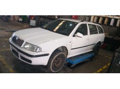 skoda octavia combi (1u5) del año 2000